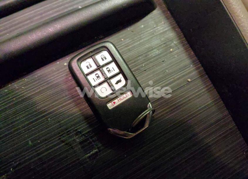 Photo 11 of 2019 Honda Odyssey EX-L (VIN 5FNRL6H7XKB002149)