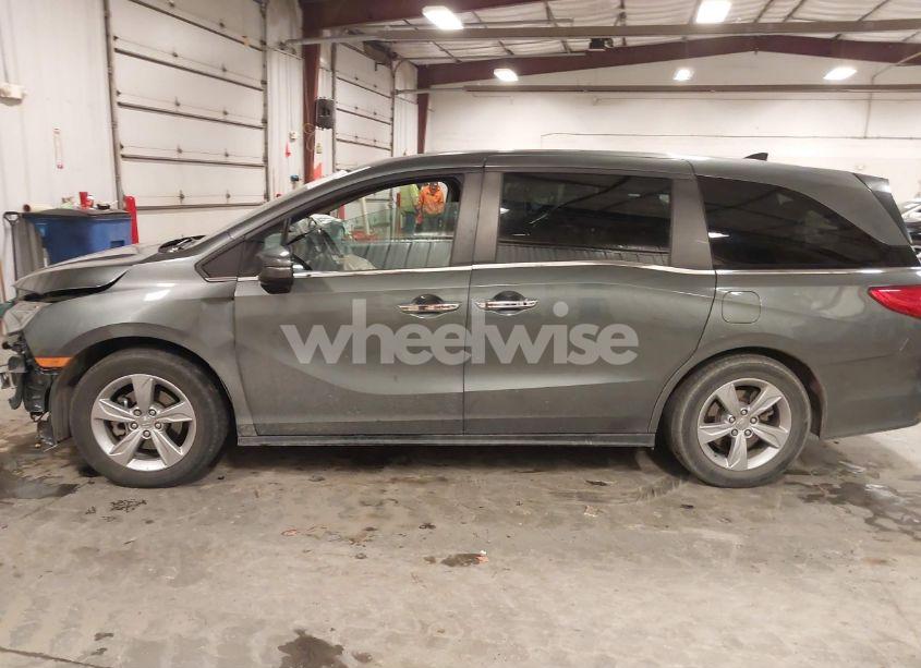 Photo 14 of 2019 Honda Odyssey EX-L (VIN 5FNRL6H7XKB002149)