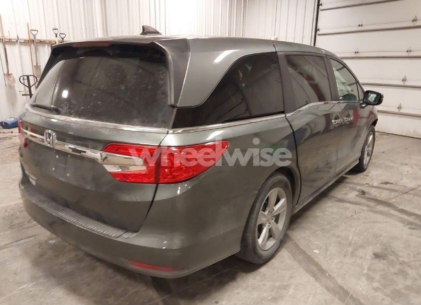 Photo 4 of 2019 Honda Odyssey EX-L (VIN 5FNRL6H7XKB002149)