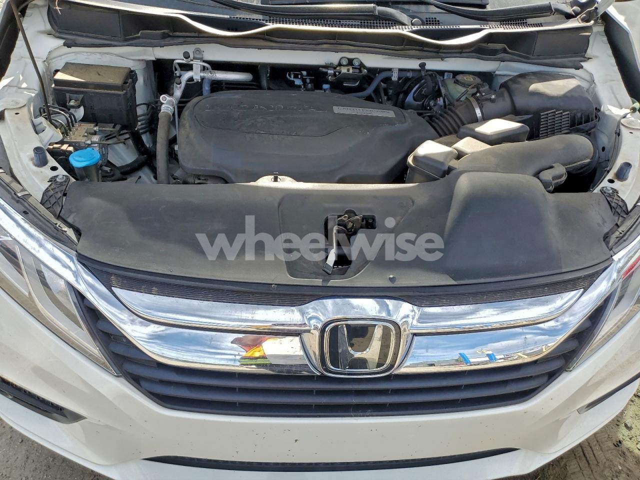 Photo 12 of 2019 HONDA ODYSSEY EXL (VIN 5FNRL6H7XKB043607)