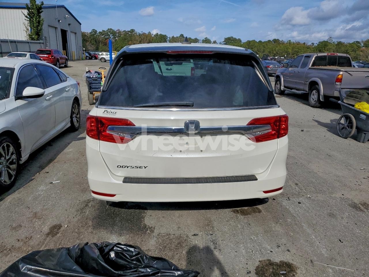 Photo 6 of 2019 HONDA ODYSSEY EXL (VIN 5FNRL6H7XKB043607)