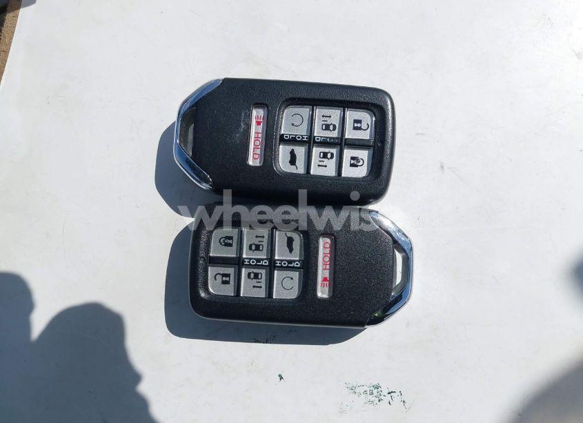 Photo 11 of 2019 Honda Odyssey EX-L (VIN 5FNRL6H7XKB098705)