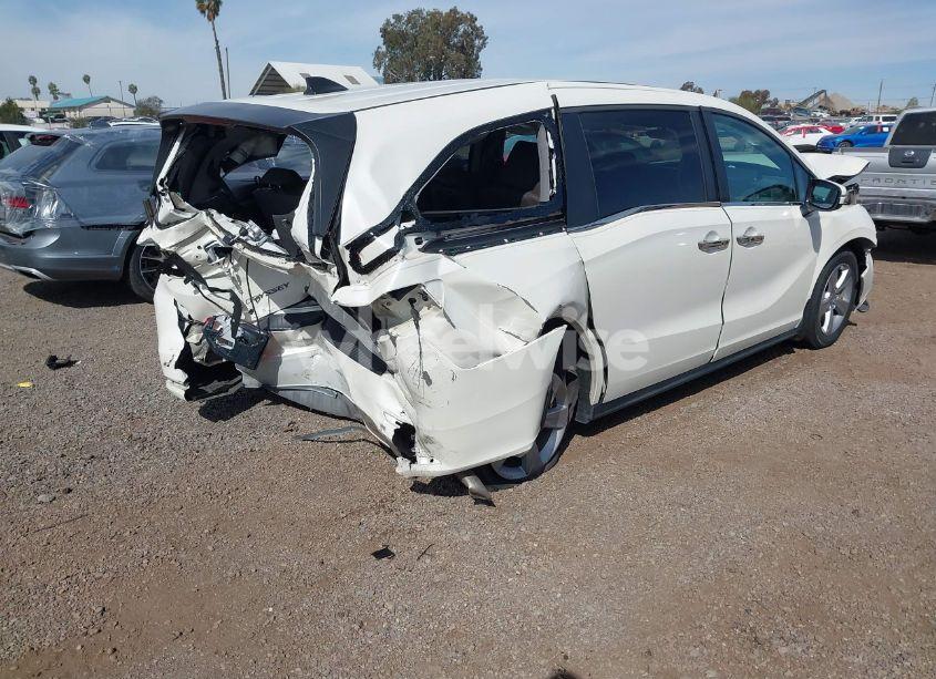 Photo 4 of 2019 Honda Odyssey EX-L (VIN 5FNRL6H7XKB098705)