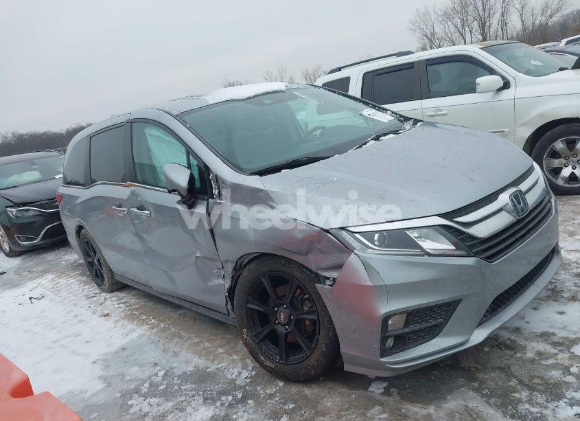 Photo 13 of 2019 Honda Odyssey EX-L (VIN 5FNRL6H7XKB138667)