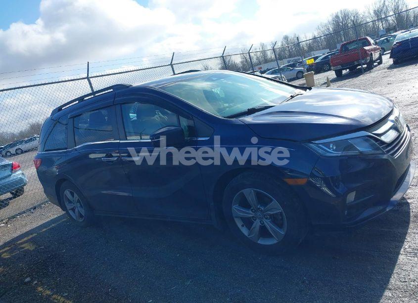 Photo 13 of 2020 Honda Odyssey EX-L/EX-L W/NAVI RES (VIN 5FNRL6H7XLB061414)