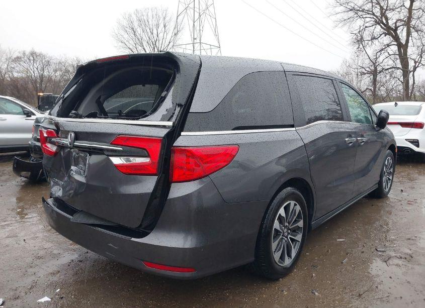 Photo 4 of 2021 Honda Odyssey EX-L (VIN 5FNRL6H7XMB026714)