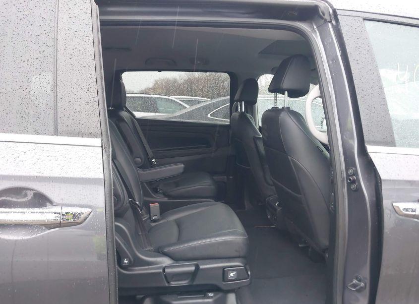 Photo 8 of 2021 Honda Odyssey EX-L (VIN 5FNRL6H7XMB026714)