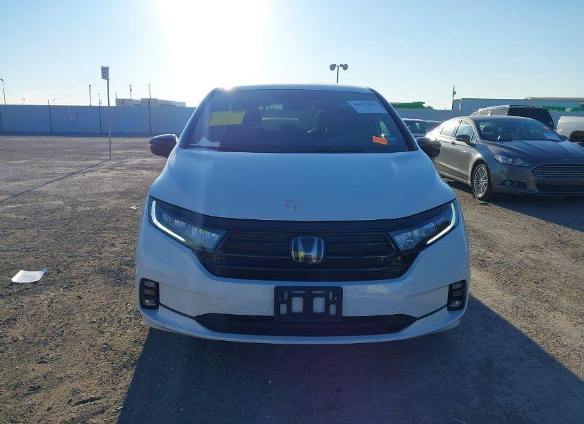 Photo 12 of 2023 Honda Odyssey SPORT (VIN 5FNRL6H7XPB040827)