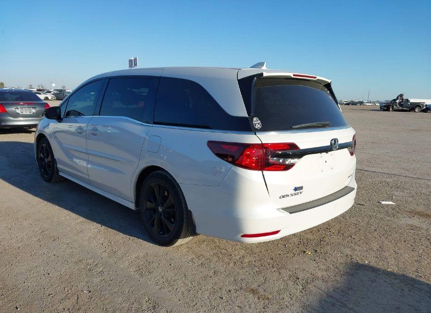 Photo 3 of 2023 Honda Odyssey SPORT (VIN 5FNRL6H7XPB040827)