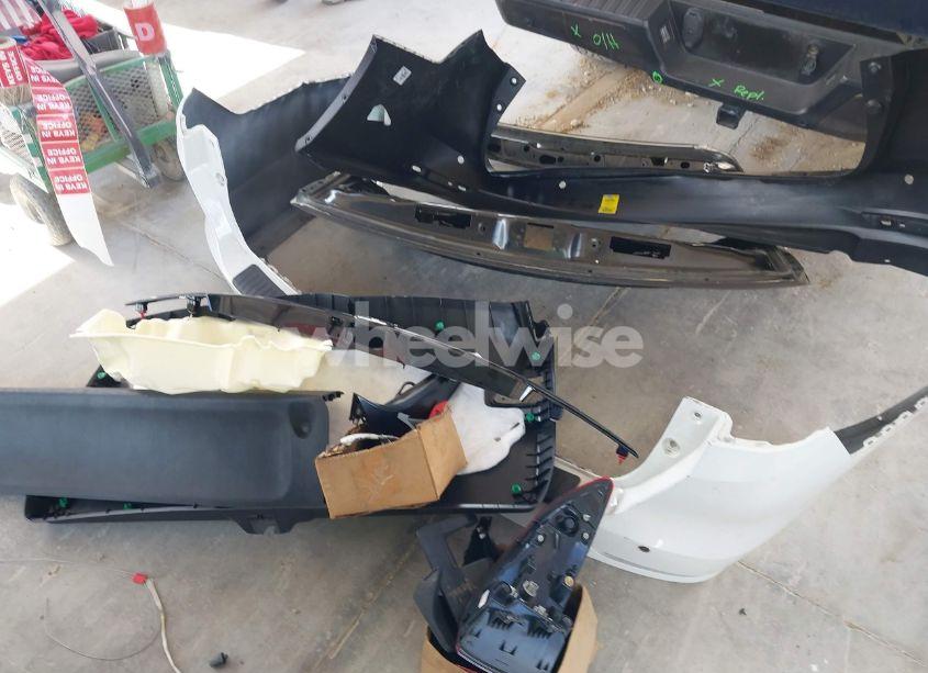 Photo 12 of 2021 Honda Odyssey TOURING (VIN 5FNRL6H80MB003323)