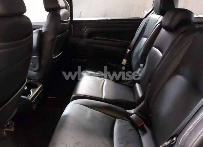 Photo 8 of 2021 Honda Odyssey TOURING (VIN 5FNRL6H80MB029596)