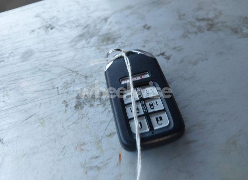 Photo 11 of 2022 Honda Odyssey TOURING (VIN 5FNRL6H81NB023064)