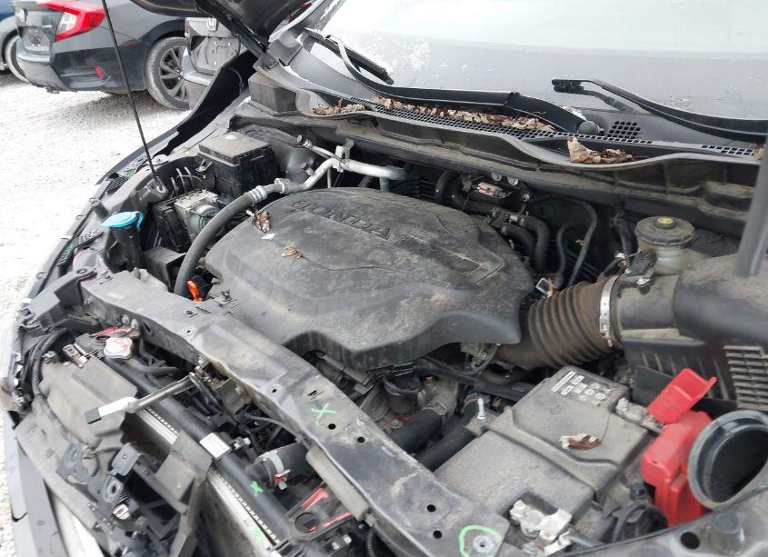 Photo 10 of 2022 Honda Odyssey TOURING (VIN 5FNRL6H81NB023095)