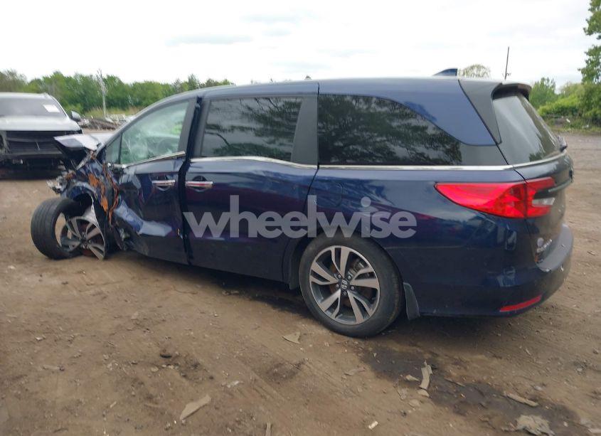 Photo 14 of 2024 Honda Odyssey TOURING (VIN 5FNRL6H81RB010952)