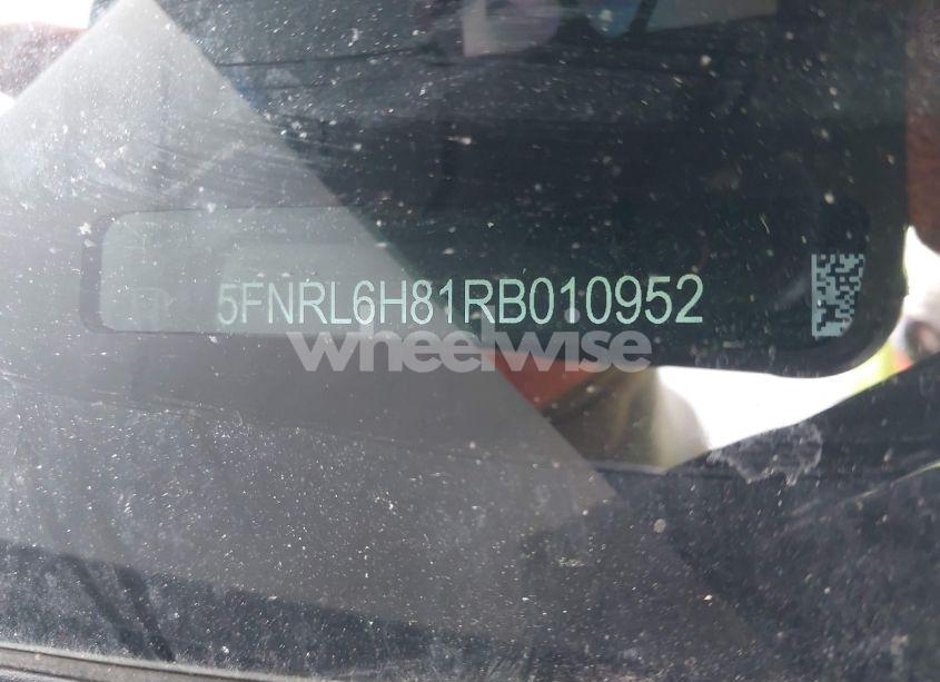 Photo 17 of 2024 Honda Odyssey TOURING (VIN 5FNRL6H81RB010952)