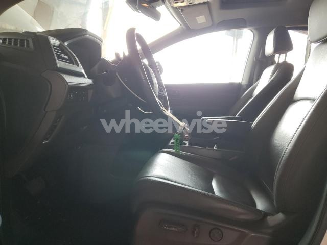 Photo 13 of 2018 HONDA ODYSSEY TOURING (VIN 5FNRL6H82JB028347)