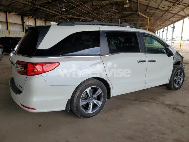 Photo 9 of 2018 HONDA ODYSSEY TOURING (VIN 5FNRL6H82JB028347)