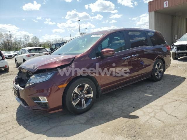 Photo 4 of 2018 HONDA ODYSSEY TOURING (VIN 5FNRL6H82JB037551)