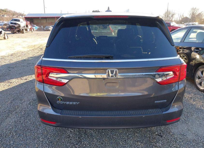 Photo 16 of 2019 Honda Odyssey TOURING (VIN 5FNRL6H82KB007841)