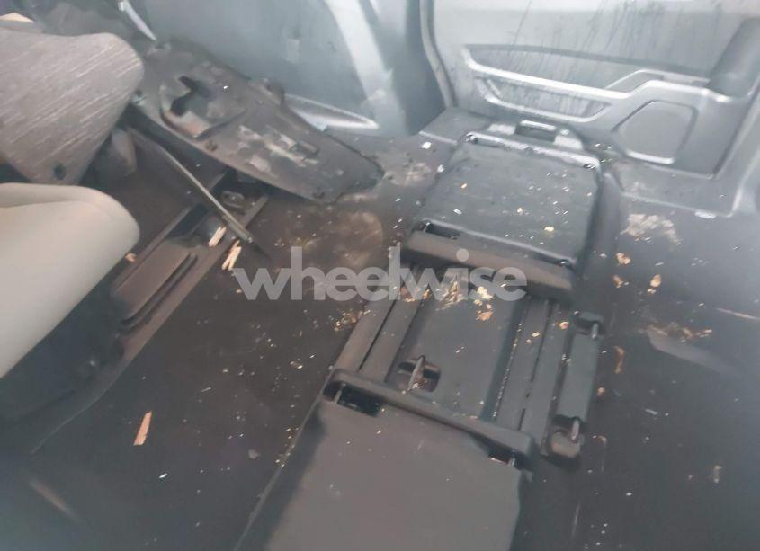 Photo 8 of 2021 Honda Odyssey TOURING (VIN 5FNRL6H82MB012377)