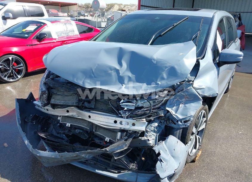 Photo 6 of 2024 Honda Odyssey TOURING (VIN 5FNRL6H82RB027601)