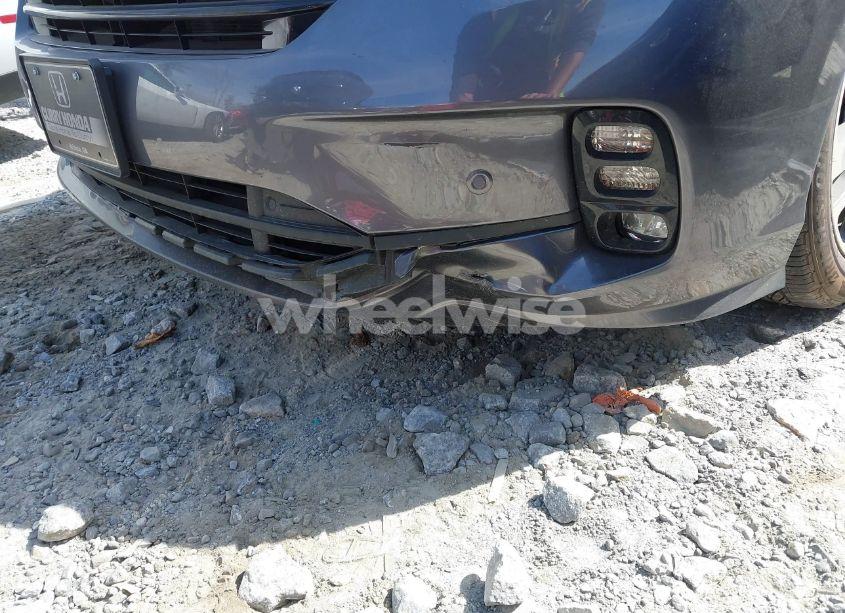 Photo 6 of 2024 Honda Odyssey TOURING (VIN 5FNRL6H82RB031695)