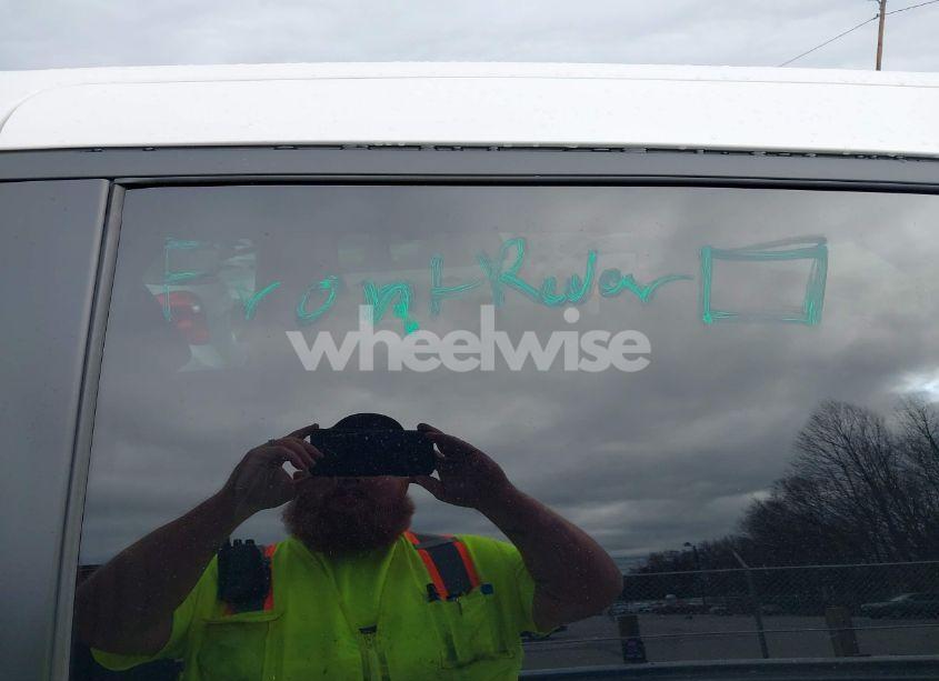 Photo 21 of 2024 Honda Odyssey TOURING (VIN 5FNRL6H82RB037738)