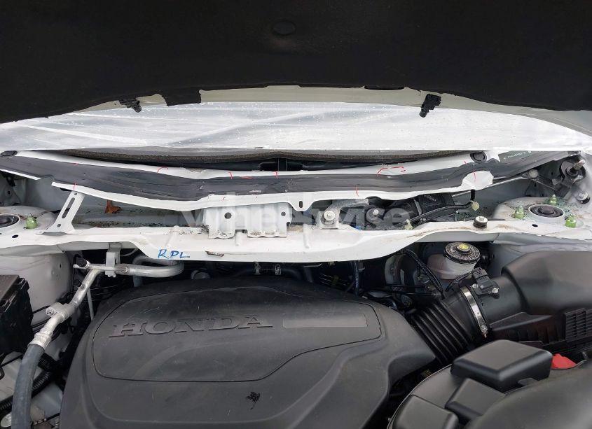 Photo 6 of 2024 Honda Odyssey TOURING (VIN 5FNRL6H82RB037738)