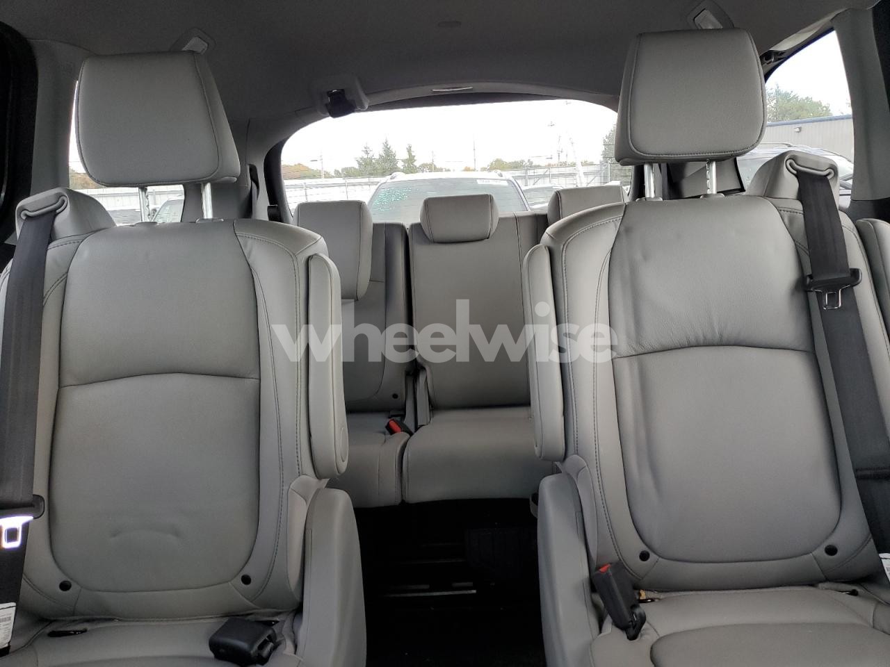 Photo 10 of 2022 HONDA ODYSSEY TOURING (VIN 5FNRL6H83NB027682)