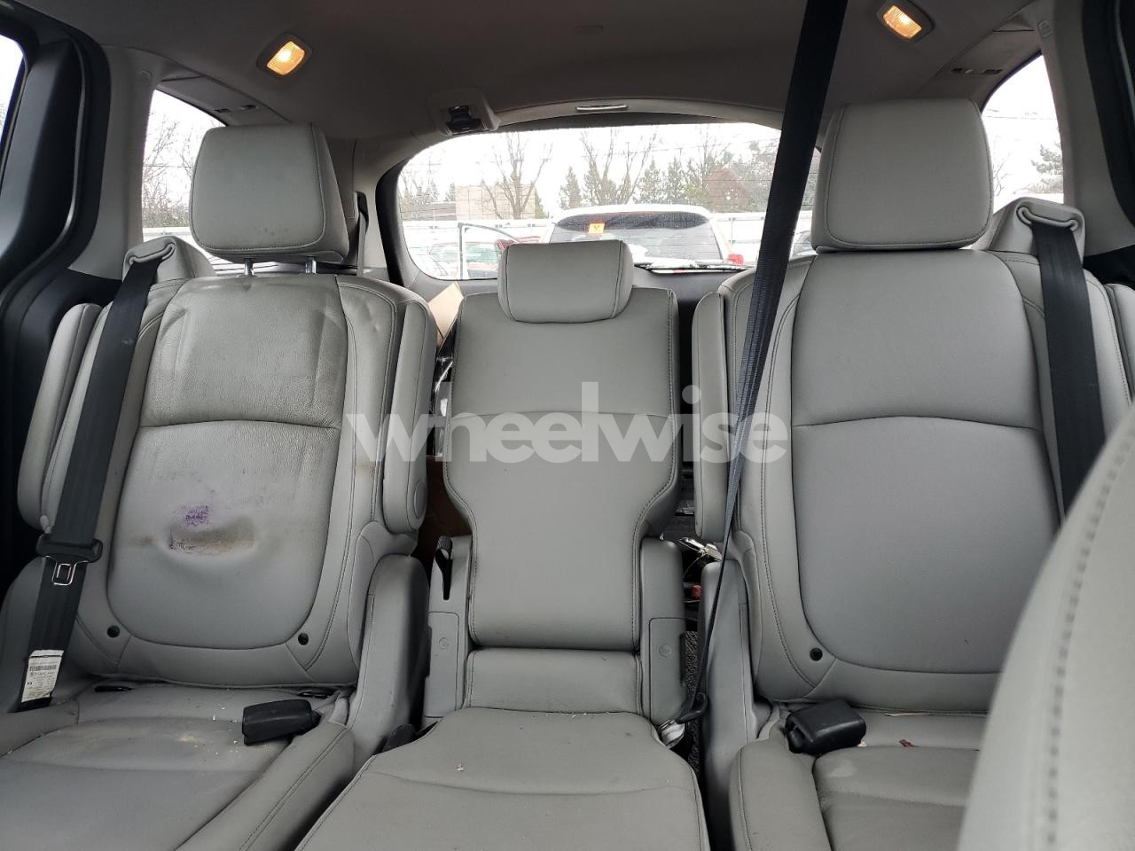 Photo 10 of 2023 HONDA ODYSSEY TOURING (VIN 5FNRL6H83PB000372)