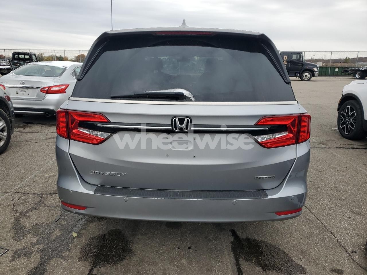 Photo 6 of 2023 HONDA ODYSSEY TOURING (VIN 5FNRL6H83PB000372)