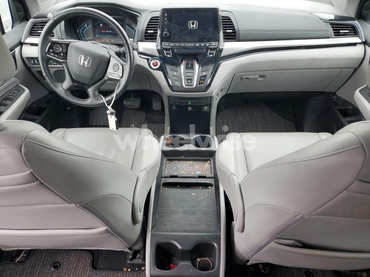 Photo 8 of 2023 HONDA ODYSSEY TOURING (VIN 5FNRL6H83PB000372)