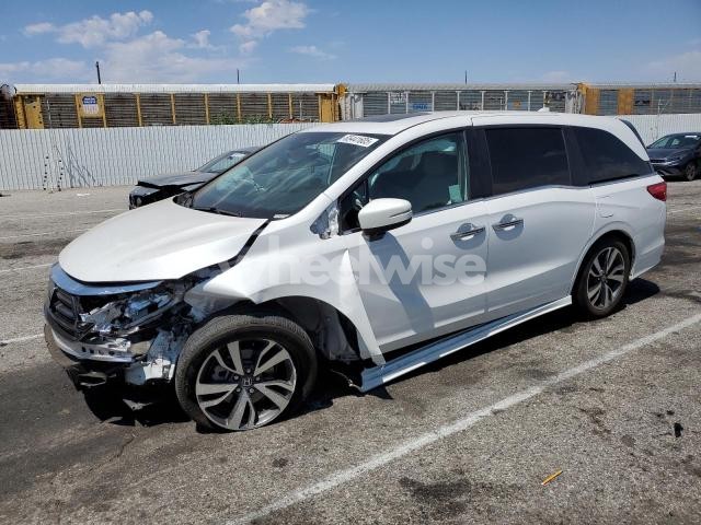 2024 HONDA ODYSSEY TOURING (VIN 5FNRL6H83RB009138) main photo