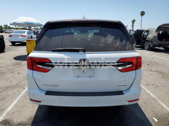 Photo 2 of 2024 HONDA ODYSSEY TOURING (VIN 5FNRL6H83RB009138)