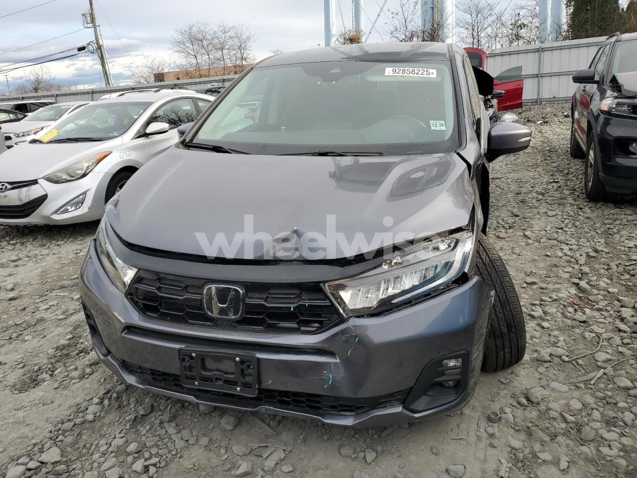 Photo 5 of 2025 HONDA ODYSSEY TOURING (VIN 5FNRL6H85SB014394)