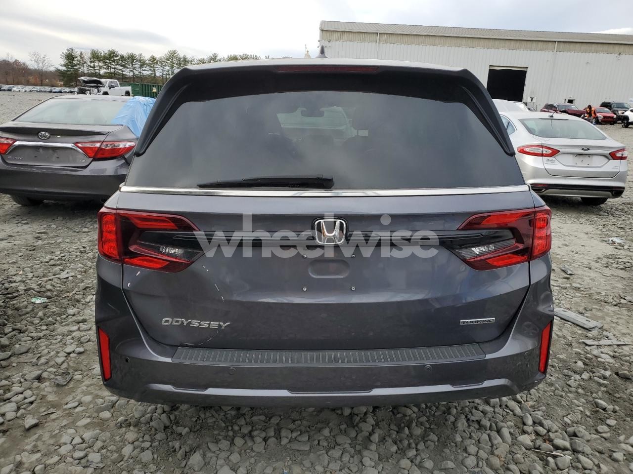 Photo 6 of 2025 HONDA ODYSSEY TOURING (VIN 5FNRL6H85SB014394)