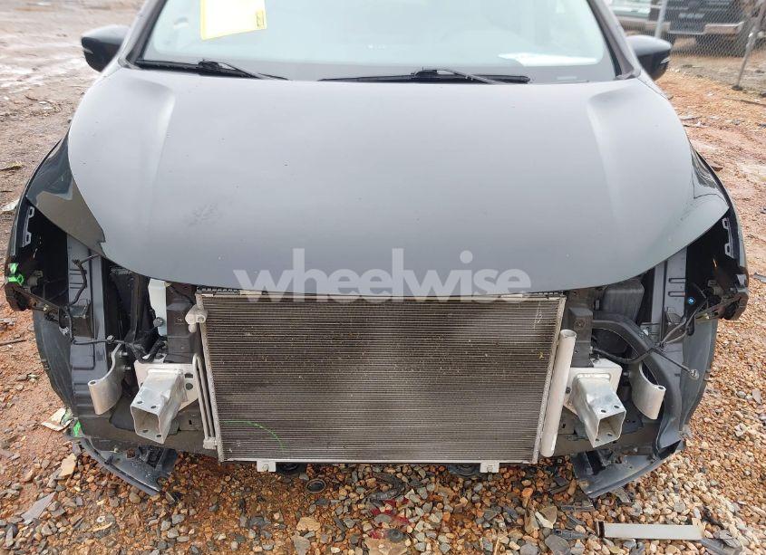 Photo 6 of 2018 Honda Odyssey TOURING (VIN 5FNRL6H88JB034377)