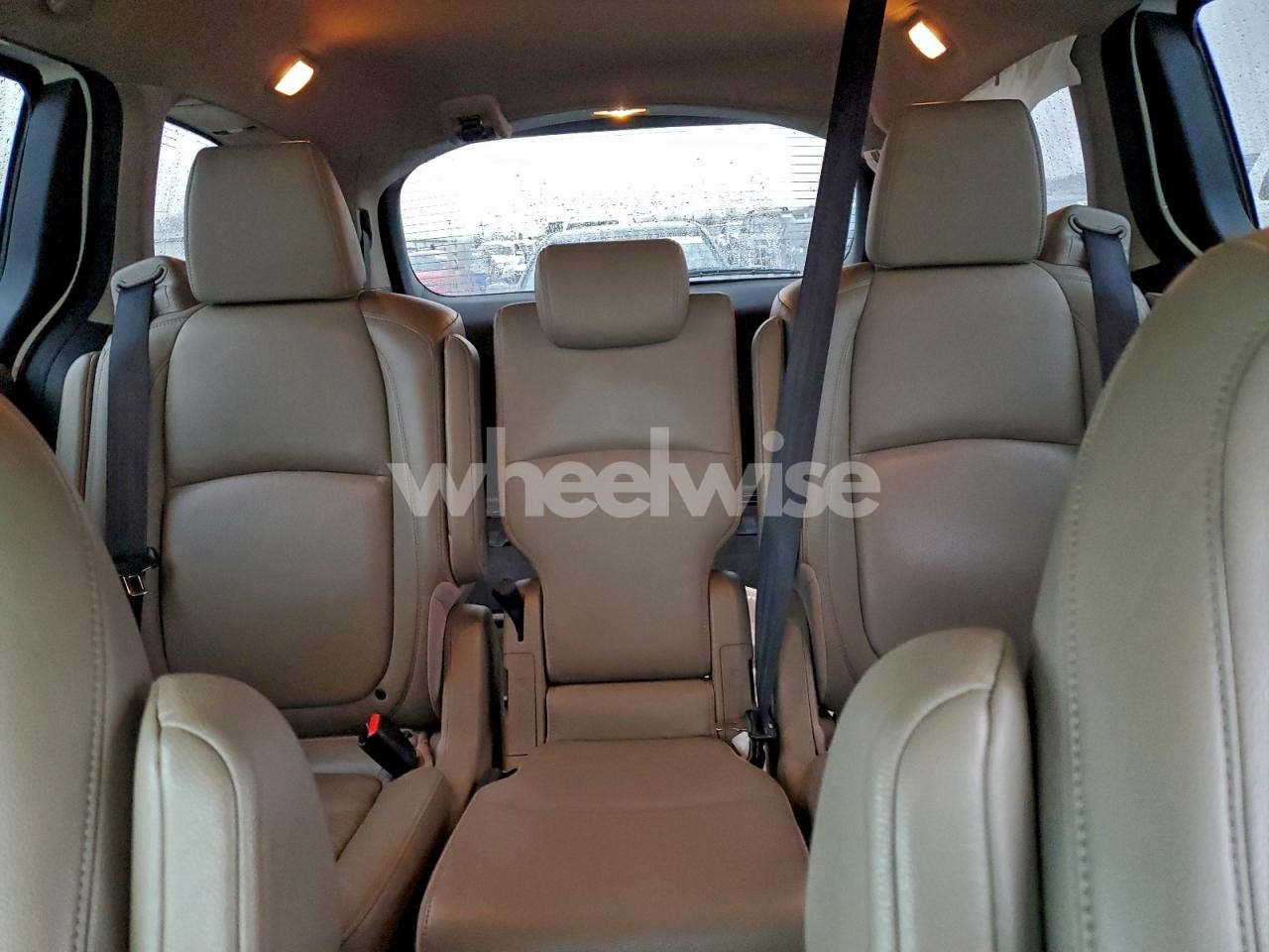 Photo 10 of 2018 HONDA ODYSSEY TOURING (VIN 5FNRL6H88JB053124)