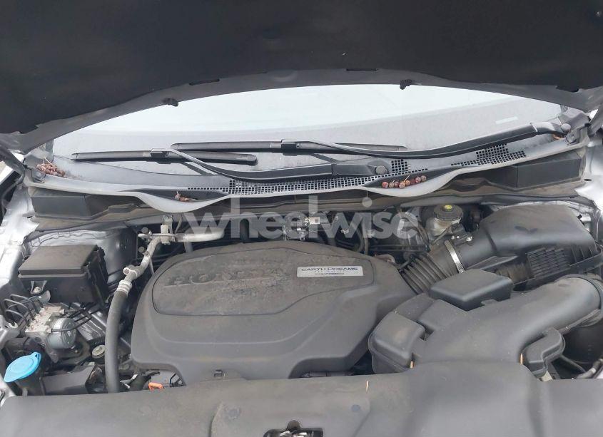 Photo 10 of 2021 Honda Odyssey TOURING (VIN 5FNRL6H88MB000217)
