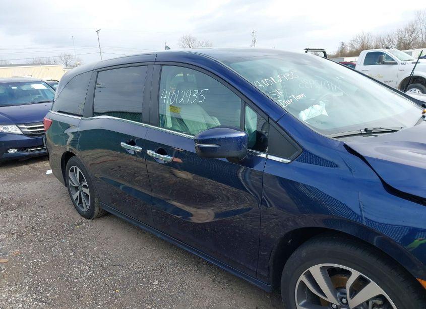 Photo 12 of 2024 Honda Odyssey TOURING (VIN 5FNRL6H88RB026758)