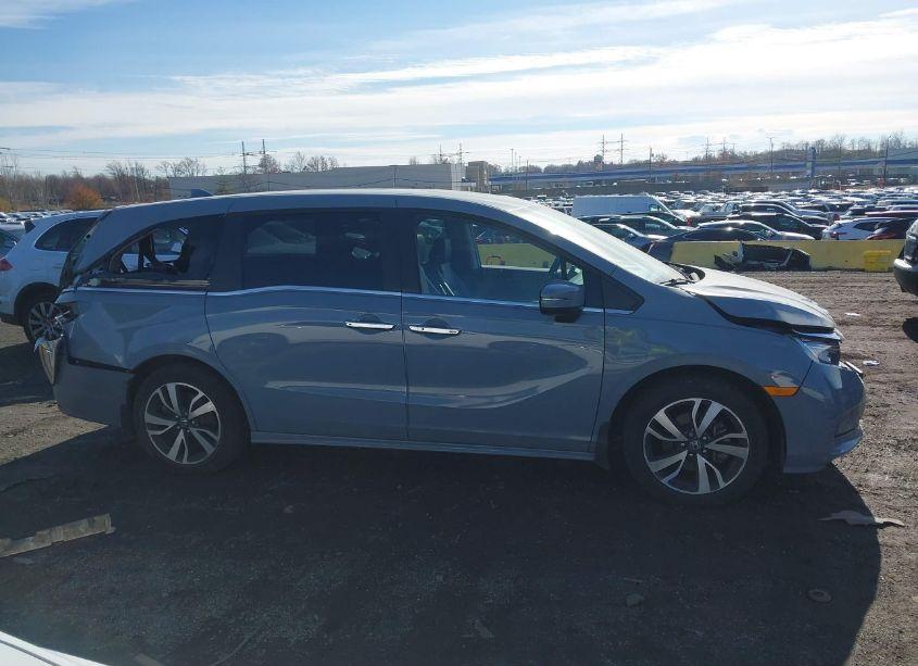Photo 14 of 2023 Honda Odyssey TOURING (VIN 5FNRL6H89PB045588)