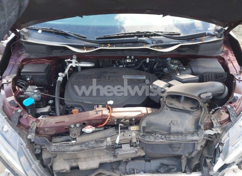 Photo 10 of 2018 Honda Odyssey TOURING (VIN 5FNRL6H8XJB000652)