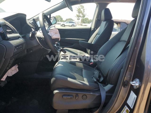 2024 HONDA ODYSSEY TOURING (VIN 5FNRL6H8XRB021352) main photo