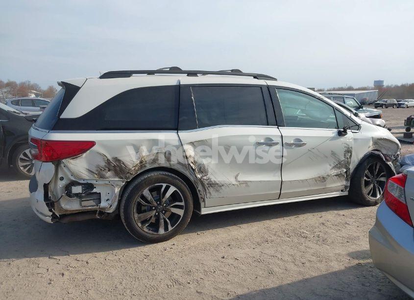 Photo 13 of 2019 Honda Odyssey ELITE (VIN 5FNRL6H90KB019835)