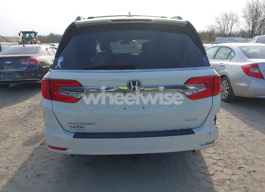 Photo 16 of 2019 Honda Odyssey ELITE (VIN 5FNRL6H90KB019835)