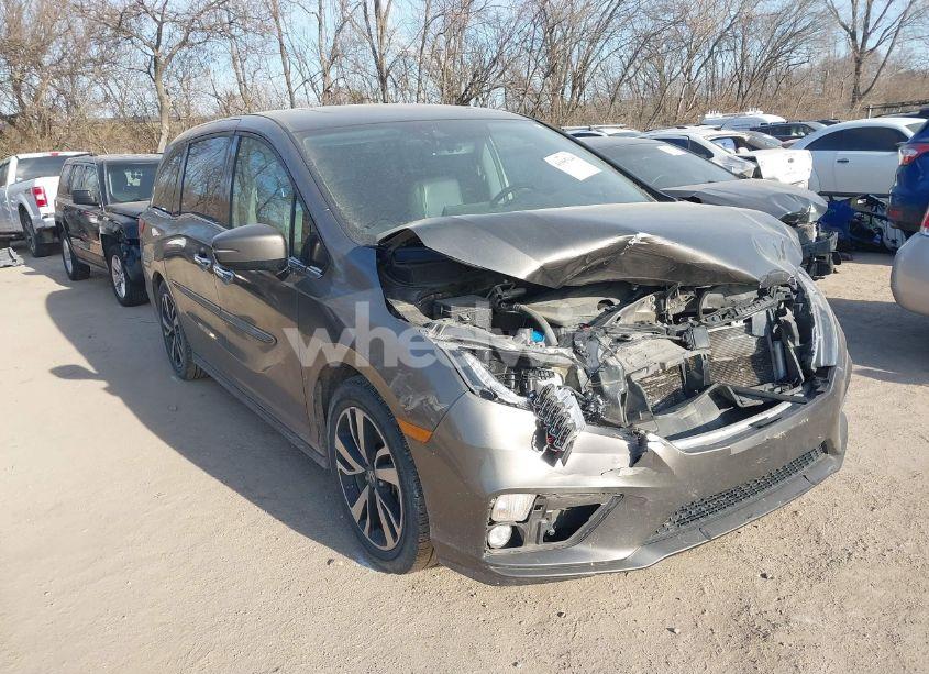 2019 Honda Odyssey ELITE (VIN 5FNRL6H90KB039356) main photo