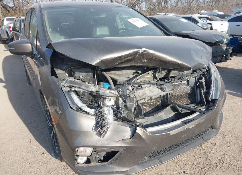 Photo 6 of 2019 Honda Odyssey ELITE (VIN 5FNRL6H90KB039356)