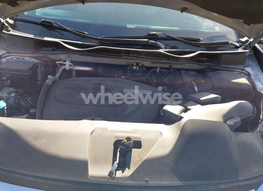 Photo 10 of 2018 Honda Odyssey ELITE (VIN 5FNRL6H91JB070355)