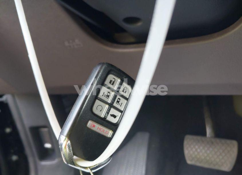 Photo 11 of 2019 Honda Odyssey ELITE (VIN 5FNRL6H91KB043819)