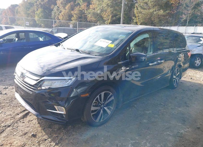 Photo 2 of 2019 Honda Odyssey ELITE (VIN 5FNRL6H91KB043819)